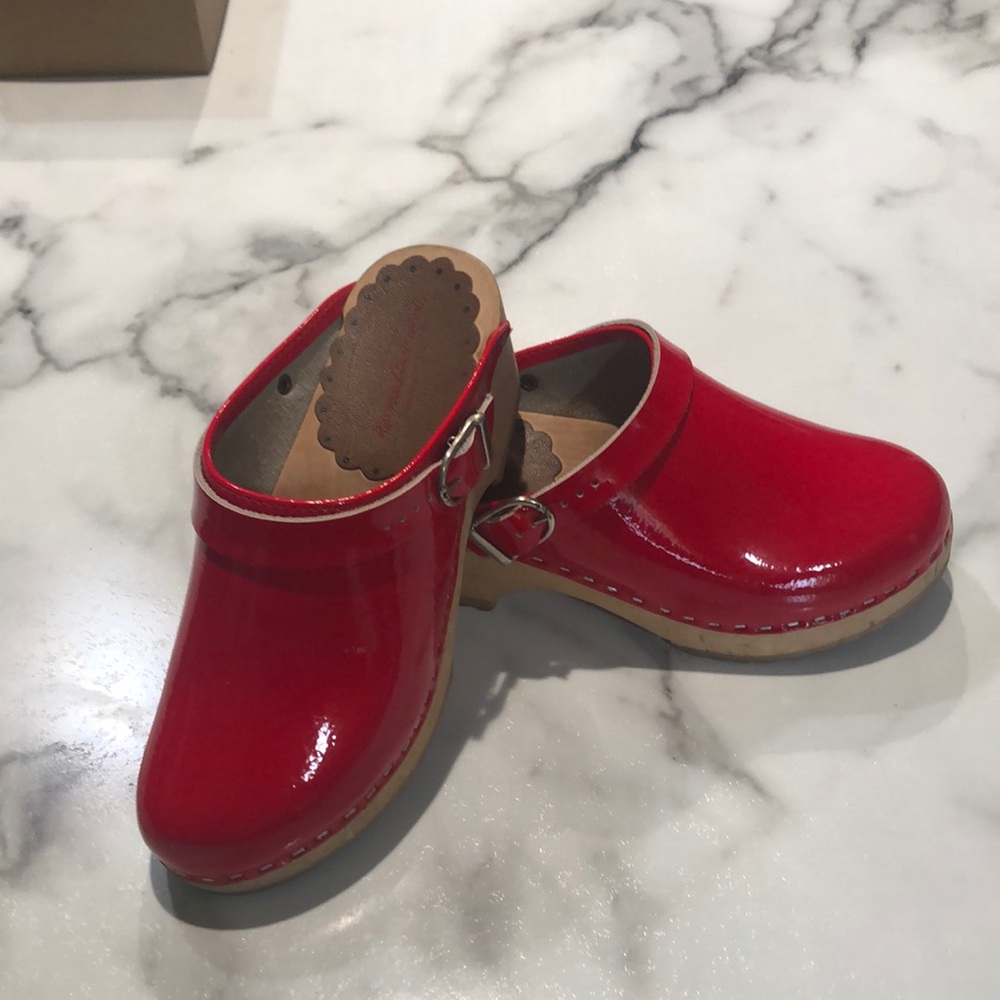 Hanna Anderson Red Patent Clogs size 36